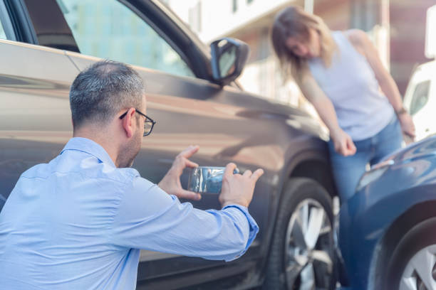 Professional Car Insurance Near Me technician working in Mount Pleasant, TN
